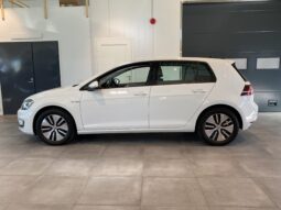 Volkswagen e-Golf 85kW 24,2kWh Automat -2015 full