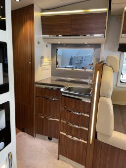 Adria Matrix M650 SF -2017 full