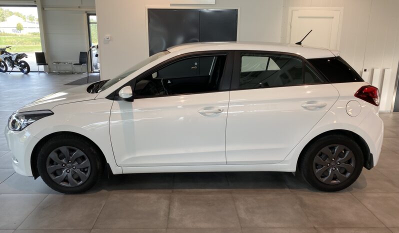 Hyundai i20 1.2 ISG Fresh 5vxl -2018 full