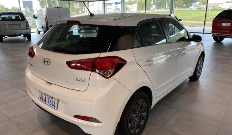 Hyundai i20 1.2 ISG Fresh 5vxl -2018 full