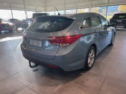 Hyundai i40 Wagon 1.6GDI blue drive -2012 full